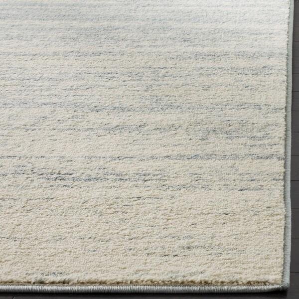 Safavieh 6 x 6 ft. Adirondack Power Loomed Round Area RugSlate & Cream - ADR113T-6R