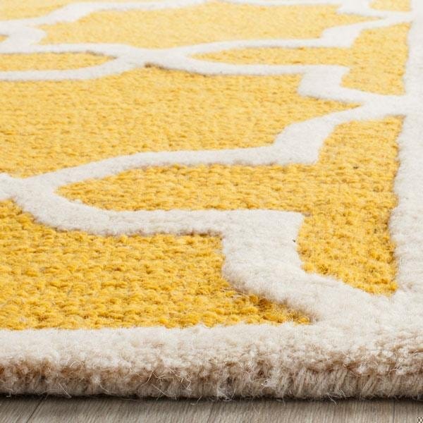 Safavieh Cambridge Hand Tufted Round Rug- Gold - Ivory- 4 x 4 ft. - CAM125Q-4R