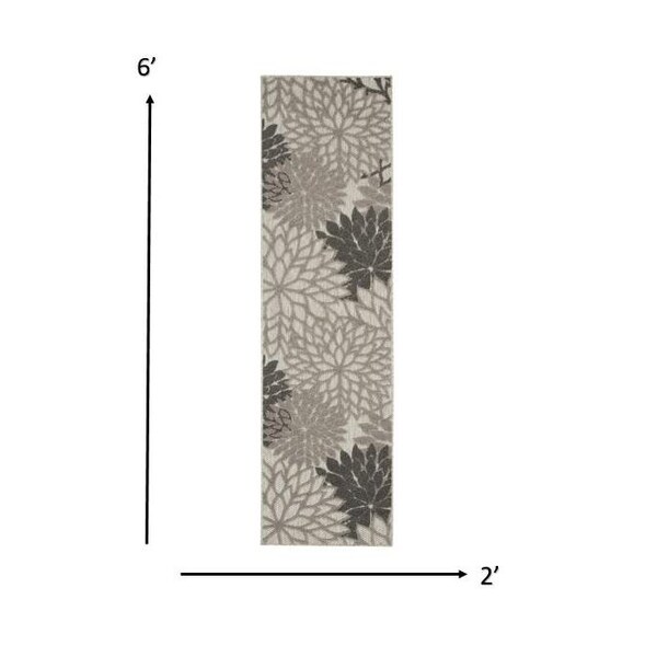 Homeroots 2 x 6 ft. Silver & Gray Indoor & Outdoor Runner Rug - 384686