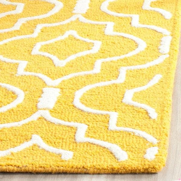 Safavieh Cambridge Rectangle Hand Tufted Rug, Gold and Ivory - 4 x 6 ft. - CAM141Q-4