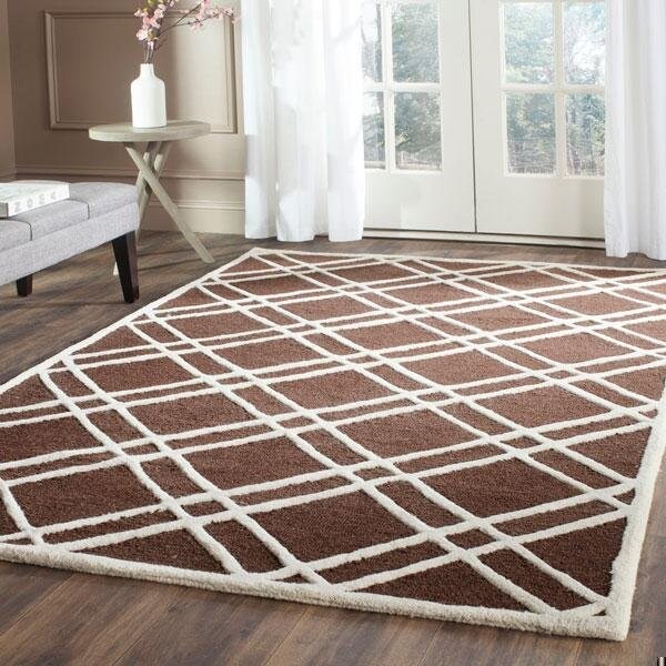 Safavieh Cambridge Accent Area Rug, Dark Brown and Ivory - 2 ft. 6 in. x 4 ft. - CAM142H-24