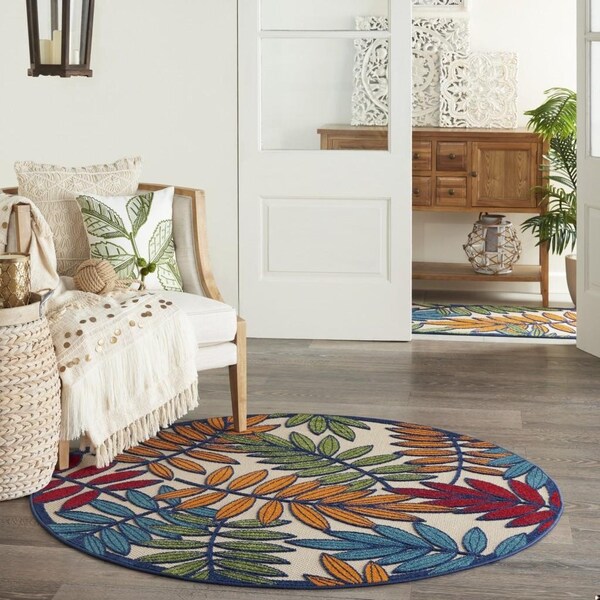 Homeroots 5 ft. Round Multi Color Leaves Indoor & Outdoor Area Rug - 384944
