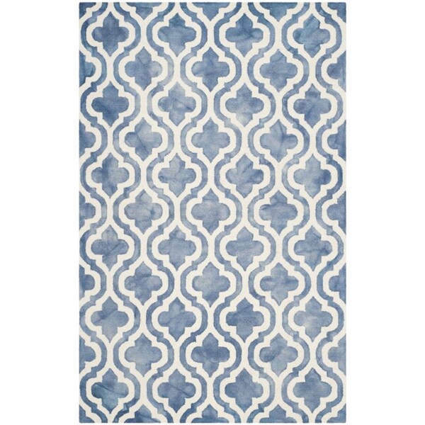Safavieh Dip Dye Hand Tufted Runner Rug- Blue - Ivory- 2 ft. 3 in. x 6 ft. - DDY537K-26