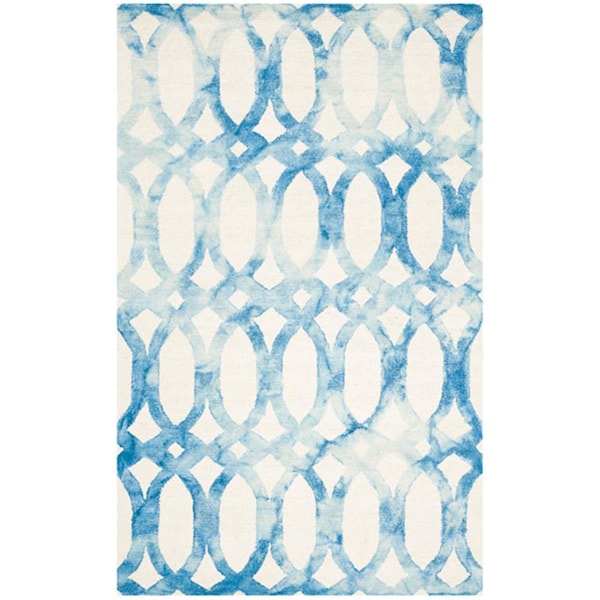 Safavieh 5 x 8 ft. Medium Rectangle Dip Dye Hand Tufted RugIvory & Blue - DDY675A-5