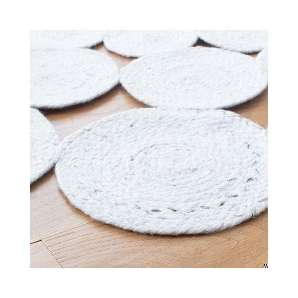 Safavieh 3 x 3 ft. Cape Cod Round Area Rug, Ivory - CAP226A-3R