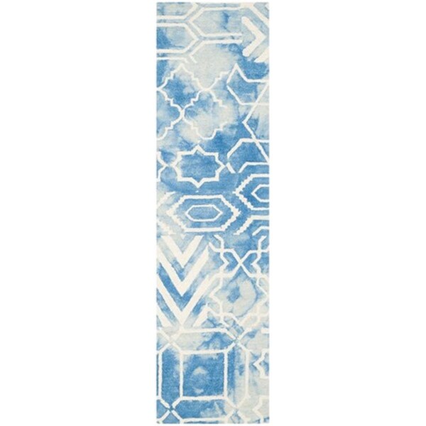 Safavieh Dip Dye Hand Tufted Runner Rug- Blue - Ivory- 2 ft. 3 in. x 8 ft. - DDY678G-28