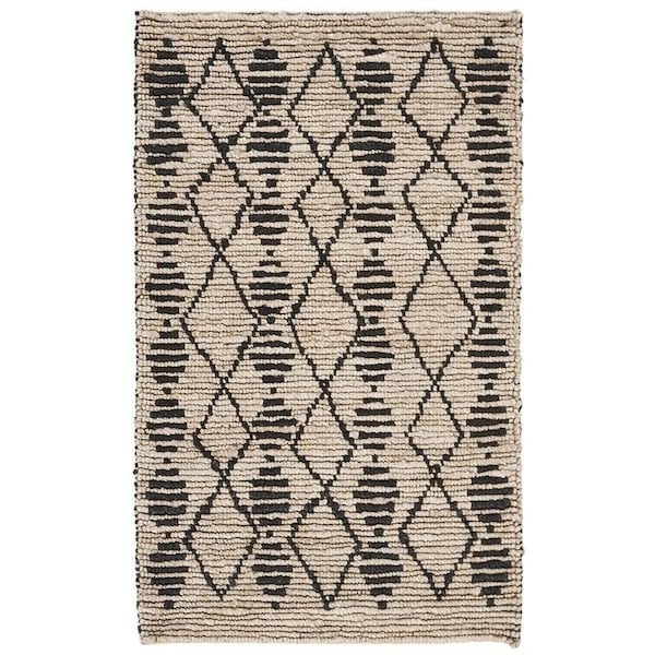 Safavieh Bohemian Rectangle Hand Loomed RugsBeige & Black 3 x 5 ft. - BOH703Z-3