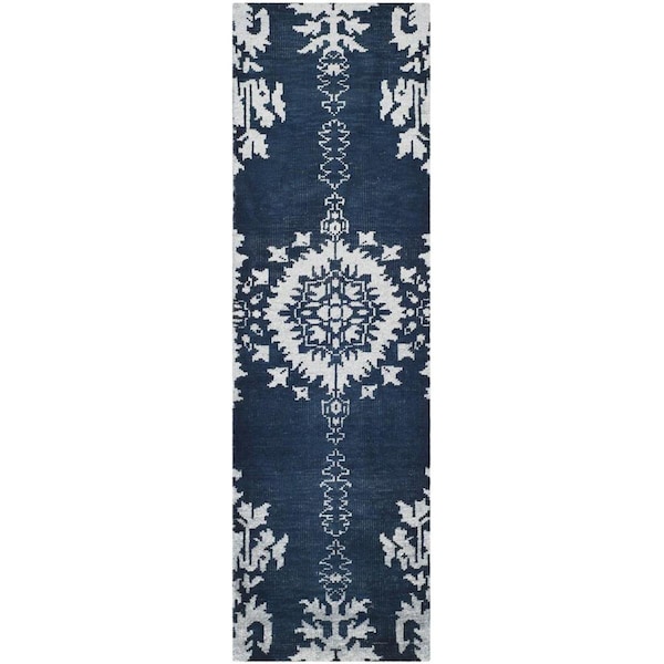Safavieh Stone Wash Hand Knotted Runner RugIndigo 2 ft.-6 in. x 8 ft. - STW235B-28