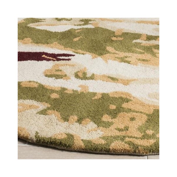 Safavieh 4 x 6 ft. Small Rectangle Country and Floral Bella- Beige and Green Hand Tufted Rug - BEL120A-4
