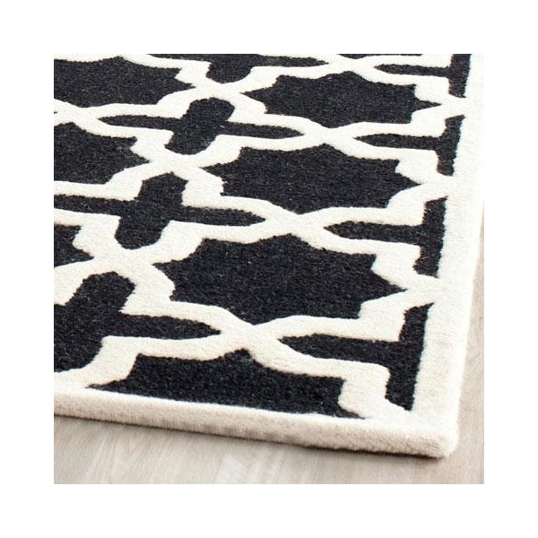 Safavieh 2 x 3 ft. Accent Transitional Cambridge- Black and Ivory Hand Tufted Rug - CAM125E-2