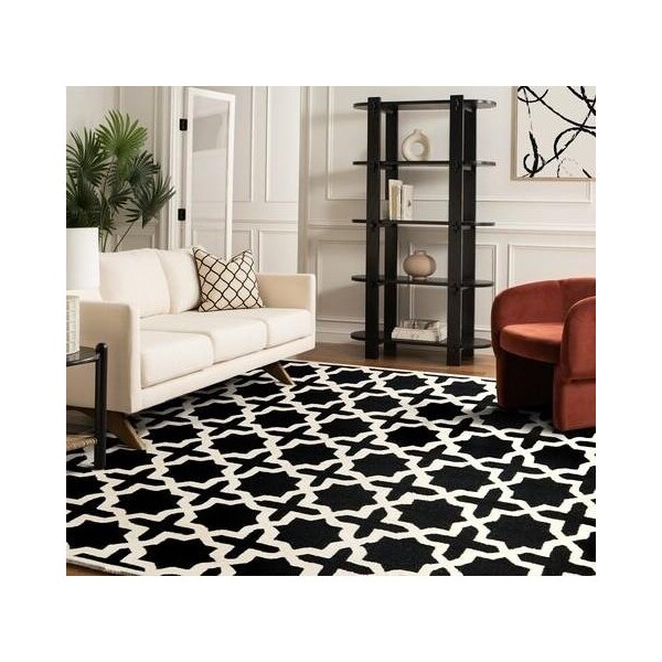 Safavieh 2 x 3 ft. Accent Transitional Cambridge- Black and Ivory Hand Tufted Rug - CAM125E-2