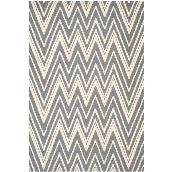 Safavieh 6 x 9 ft. Cambridge Hand Tufted Medium Rectangle Area RugDark Grey & Ivory - CAM711D-6