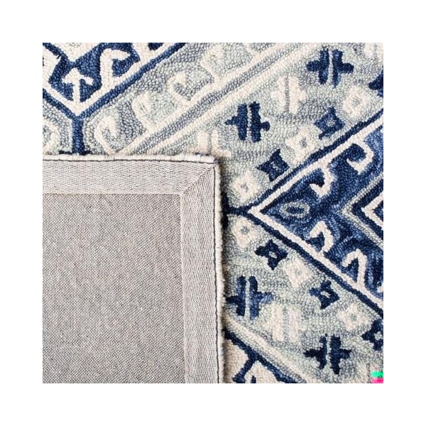 Safavieh Aspen Hand Tufted Rectangle Area RugGrey & Navy 4 x 6 ft. - APN826F-4