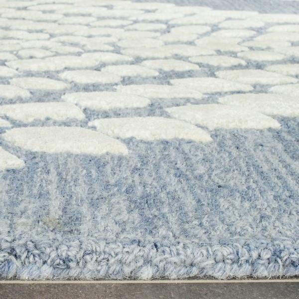 Safavieh Bella Round RugBlue & Ivory 5 x 5 ft. - BEL126A-5R