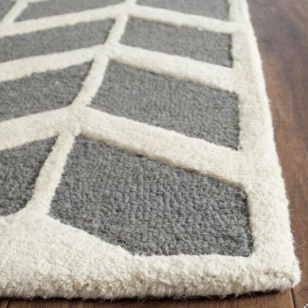 Safavieh Cambridge Hand Tufted Rectangle Rug- Dark Grey - Ivory- 3 x 5 ft. - CAM718D-3