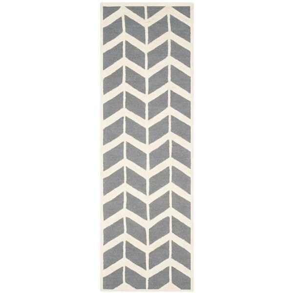 Safavieh Cambridge Hand Tufted Rectangle Rug- Dark Grey - Ivory- 3 x 5 ft. - CAM718D-3
