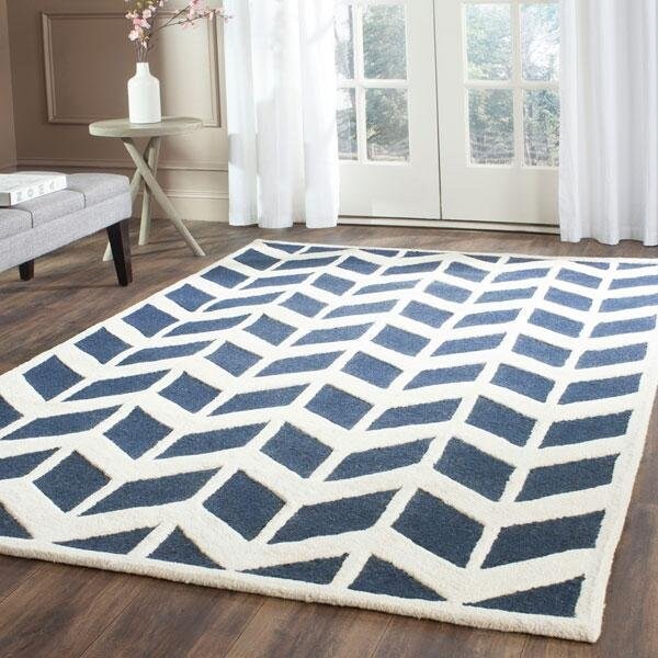Safavieh Cambridge Hand Tufted Rectangle Rug- Navy - Ivory- 4 x 6 ft. - CAM718M-4