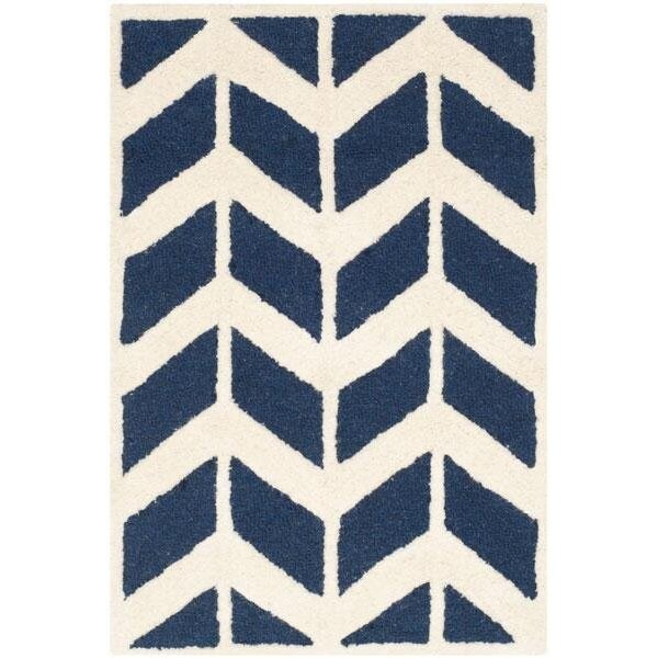 Safavieh Cambridge Hand Tufted Rectangle Rug- Navy - Ivory- 4 x 6 ft. - CAM718M-4