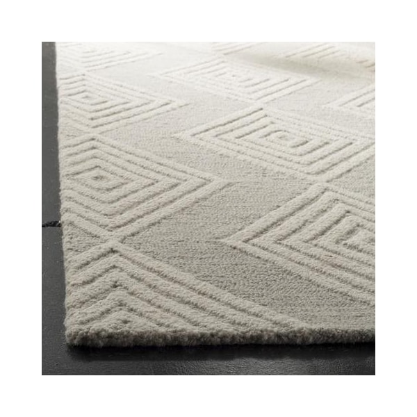 Safavieh 4 x 6 ft. Contemporary Blossom Hand Tufted Area RugSilver & Ivory - BLM111G-4