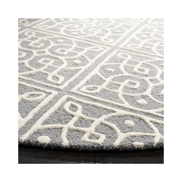Safavieh 4 x 6 ft. Medium Rectangle Cambridge Hand Tufted Rug, Dark Grey and Ivory - CAM731D-4