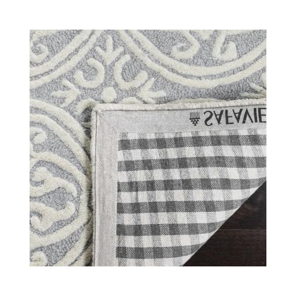 Safavieh 2 ft.-6 in. x 8 ft. Runner Transitional Cambridge- Silver and Ivory Hand Tufted Rug - CAM123D-28