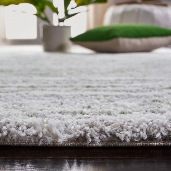 Safavieh 8 x 10 ft. Century 300 Contemporary Rectangle Power Loomed Rug Gray & Green - CTY350F-8