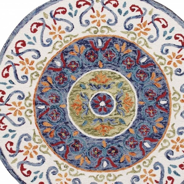 Homeroots 4 ft. Round Blue & White Ornate Medallion Area Rug - 396206