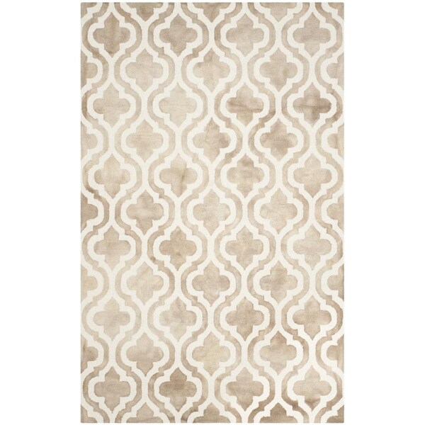 Safavieh 10 x 14 ft. Large Rectangle Dip Dye Hand Tufted RugBeige & Ivory - DDY537G-10