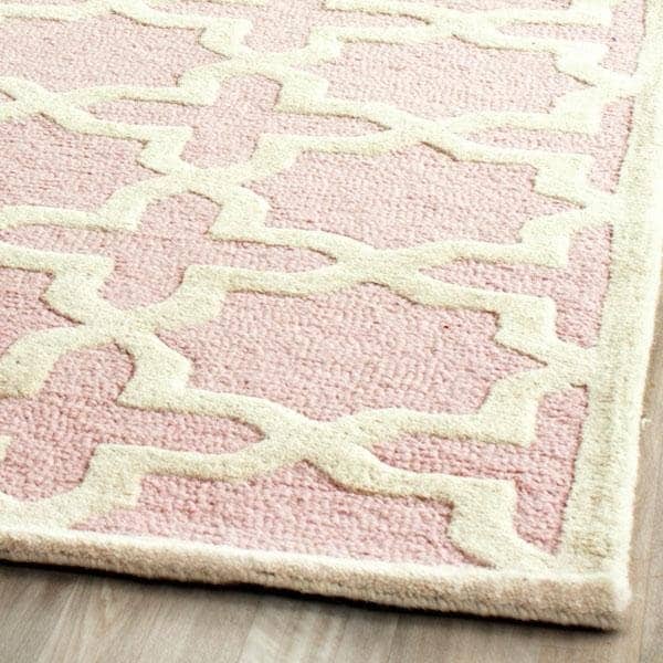 Safavieh Cambridge Small Rectangle Rugs, Light Pink and Ivory - 3 x 5 ft. - CAM125M-3