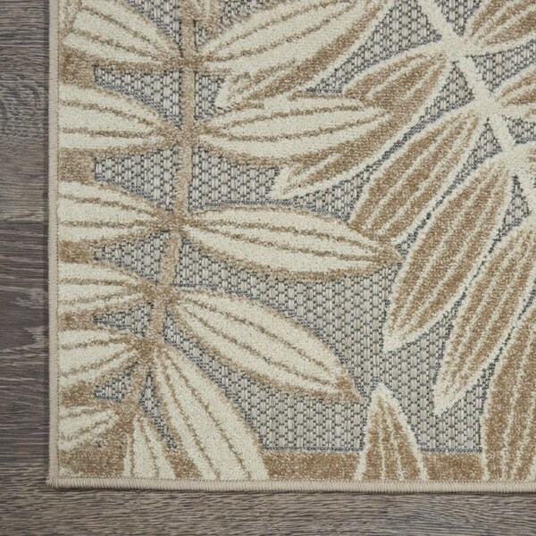 Homeroots 4 x 6 ft. Natural Leaves Indoor & Outdoor Area Rug - 384954