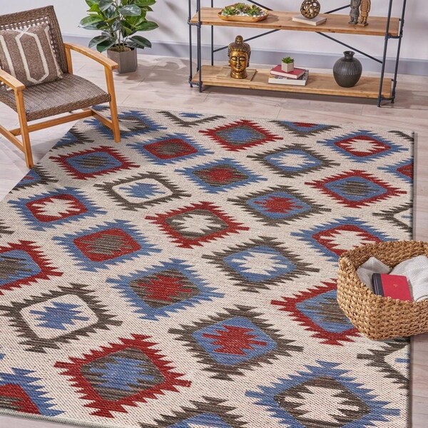 Homeroots 3 x 5 ft. Red & Blue Geometric Diamonds Area Rug - 395476