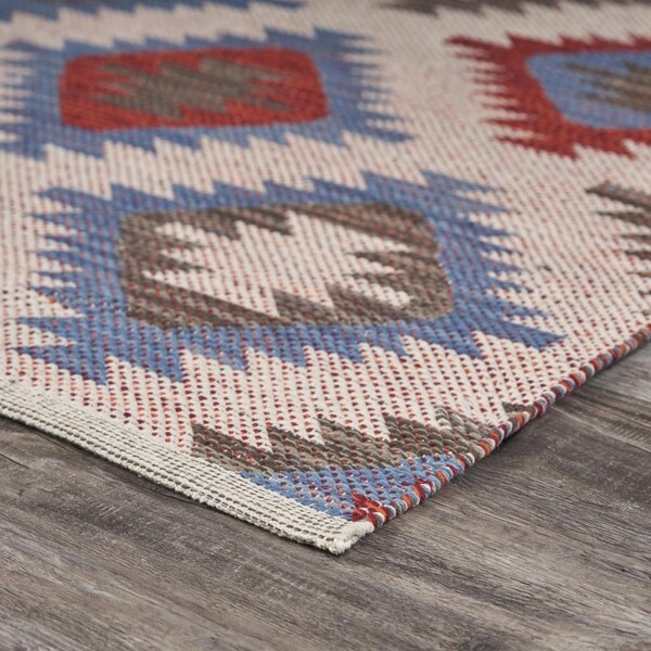 Homeroots 3 x 5 ft. Red & Blue Geometric Diamonds Area Rug - 395476