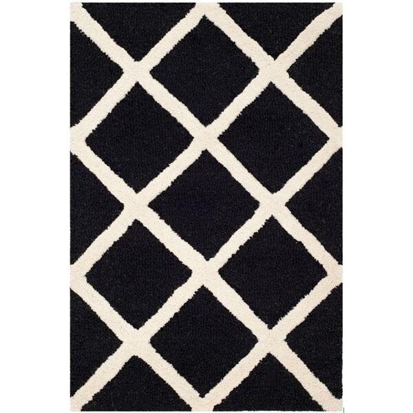 Safavieh Cambridge Hand Tufted Runner Rug- Black - Ivory- 2 ft. 6 in. x 8 ft. - CAM135E-28
