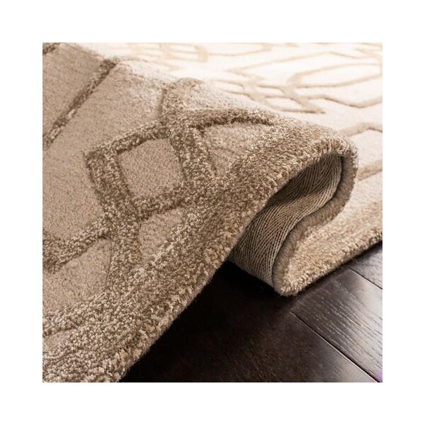 Safavieh Bella Hand Tufted Rectangle Rug, Sand and Brown - 4 x 6 ft. - BEL138A-4