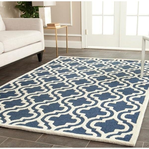 Safavieh Cambridge Hand Tufted Round Rug- Navy - Ivory- 4 x 4 ft. - CAM132G-4R