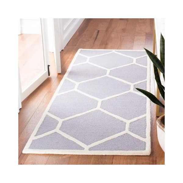 Safavieh Cambridge Medium Rectangle Area RugSilver & Ivory 5 x 8 ft. - CAM144D-5