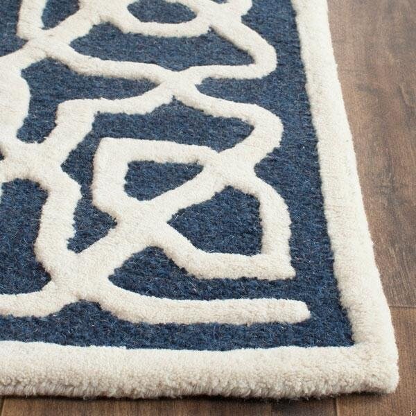Safavieh Cambridge Small Rectangle Rugs, Navy and Ivory - 4 x 6 ft. - CAM570M-4