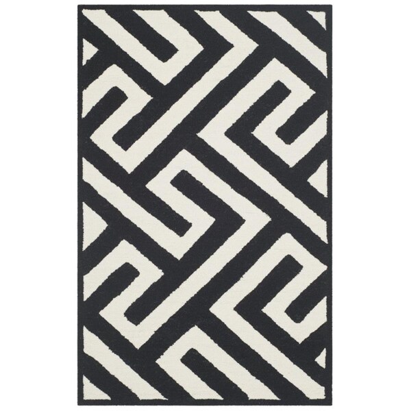 Safavieh Four Seasons Hand Hooked Rectangle Rug- Ivory - Black- 3 ft. 6 in. x 5 ft. 6 in. - FRS241P-4