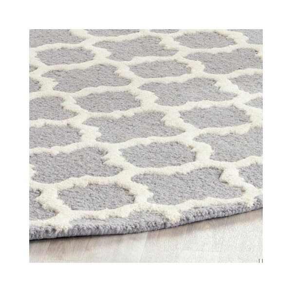 Safavieh Cambridge Hand Tufted Runner Rug- Silver - Ivory- 2 ft. 6 in. x 10 ft. - CAM130D-210