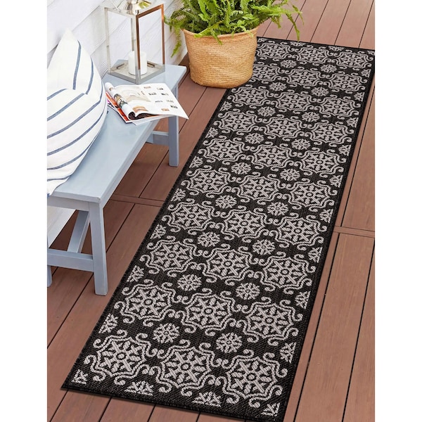 World Rug Gallery Transitional Geometric Textured Flat Weave Indoor/Outdoor Area Rug 2' x 7' Black - 119BLACK2X7