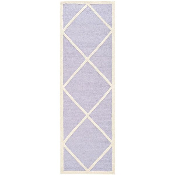Safavieh Cambridge Hand Tufted Runner RugLavander & Ivory 2 ft.6 in. x 8 ft. - CAM136C-28