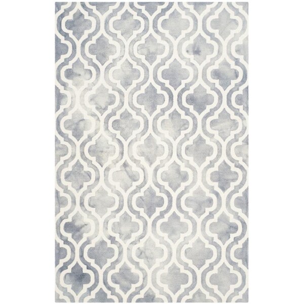 Safavieh Dip Dye Hand Tufted Runner Rug- Grey - Ivory- 2 ft. 3 in. x 8 ft. - DDY537C-28