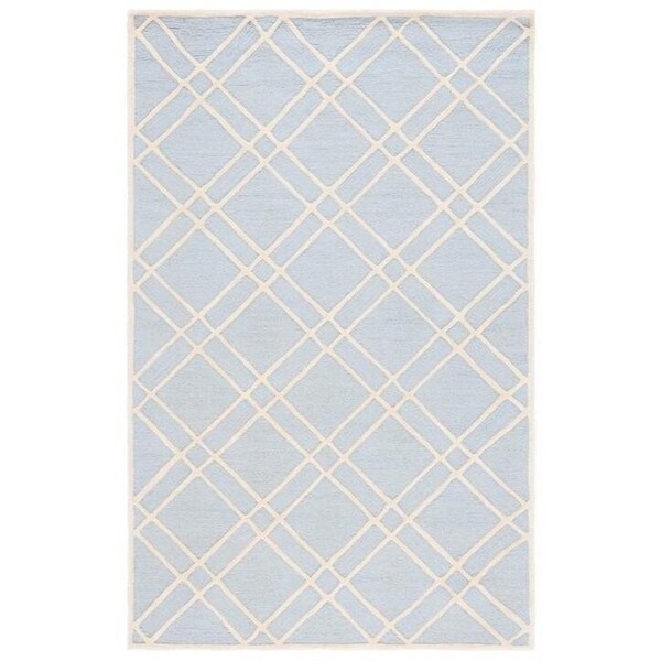 Safavieh Cambridge Accent Hand Tufted Rug, Light Blue and Ivory - 2 ft.-6 in. x 4 ft. - CAM142A-24