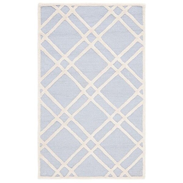 Safavieh Cambridge Accent Hand Tufted Rug, Light Blue and Ivory - 2 ft.-6 in. x 4 ft. - CAM142A-24