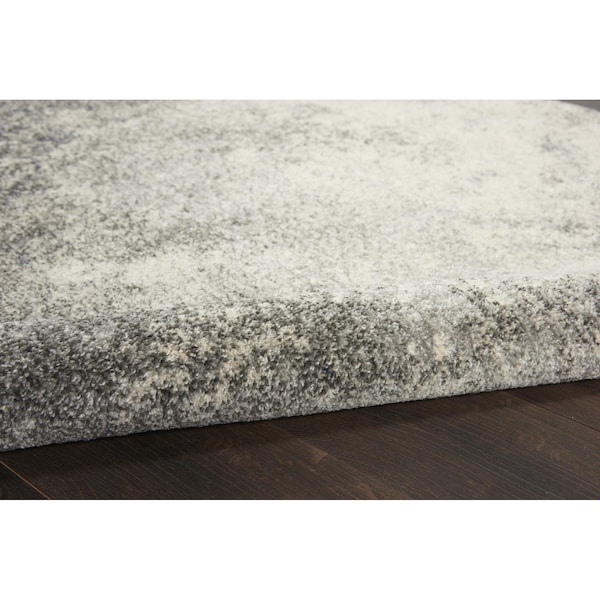 Homeroots 2 x 3 ft. Charcoal & Ivory Abstract Scatter Area Rug - 385289
