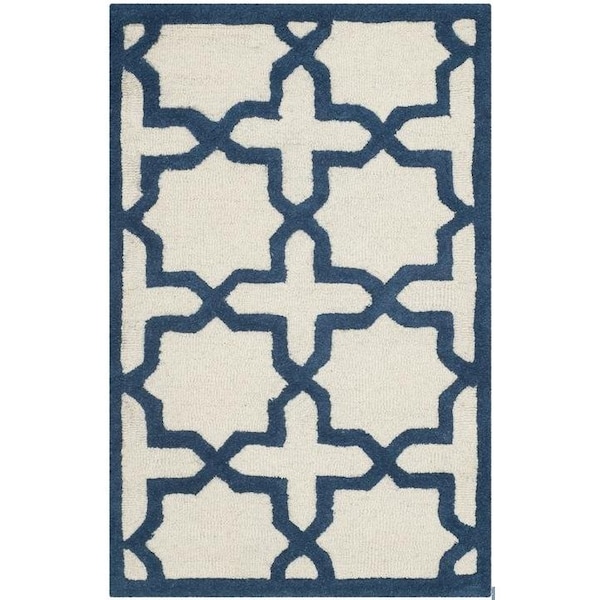 Safavieh Cambridge Hand Tufted Rectangle RugIvory & Navy 5 x 8 ft. - CAM125Z-5