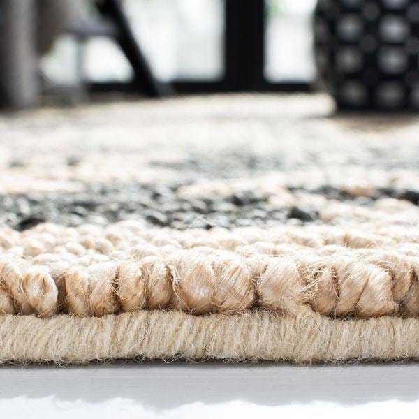 Safavieh Bohemian Rectangle Hand Loomed RugsGrey & Beige 4 x 6 ft. - BOH704F-4
