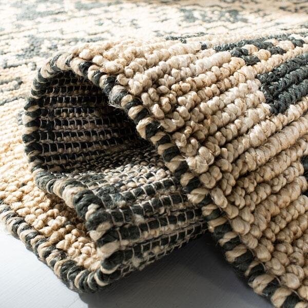 Safavieh Bohemian Rectangle Hand Loomed RugsGrey & Beige 4 x 6 ft. - BOH704F-4