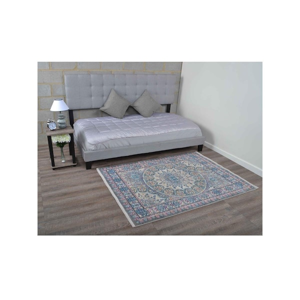 Jensendistributionservices 2 ft. x 3 ft. 10 in. Machine Woven Crossweave Polyester Oriental Rectangle Area Rug, Multi Color - MI1624543