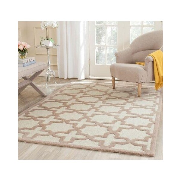 Safavieh Cambridge Accent Rug, Ivory and Beige - 2 ft. - 6 in. x 4 ft. - CAM125P-24